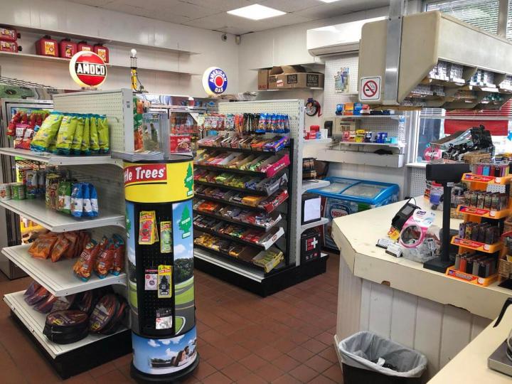Convenience Store Amagansett